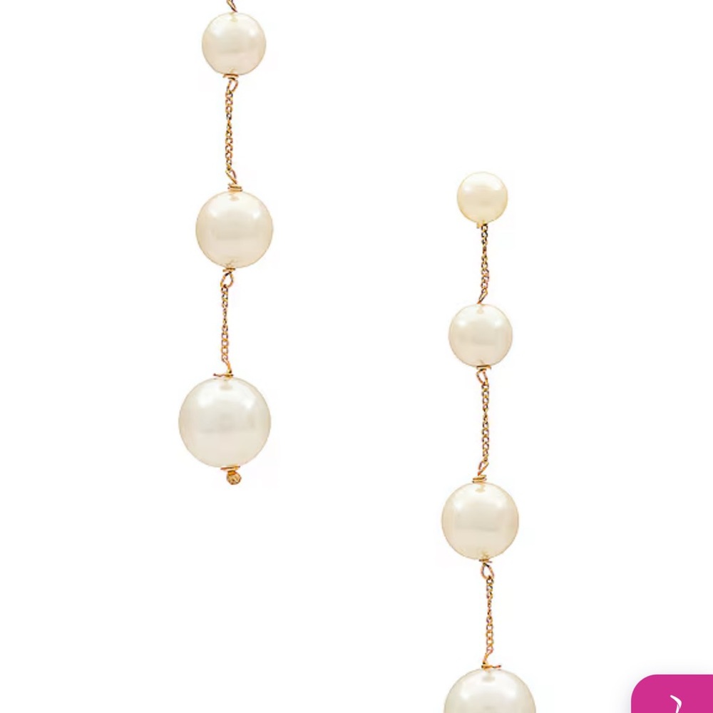 BRAND NEW Elegant Pearl Drop Earrings